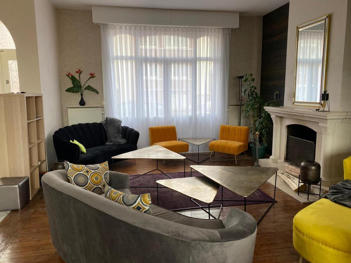 A La Villa Perroy Les Chambres Sont Spacieuses Et Les Petit-Dejeuners Offerts Dunkirk Exterior photo