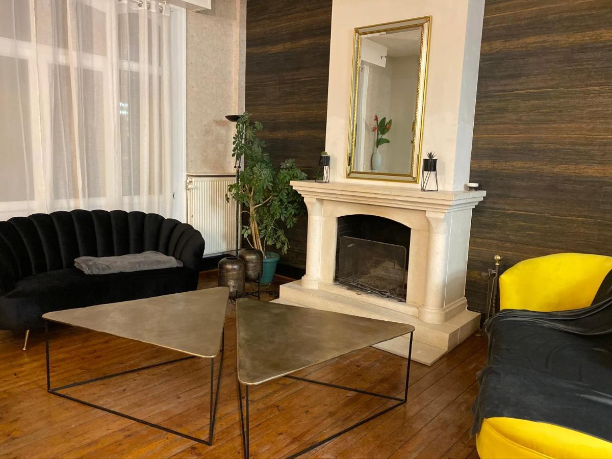 A La Villa Perroy Les Chambres Sont Spacieuses Et Les Petit-Dejeuners Offerts Dunkirk Exterior photo